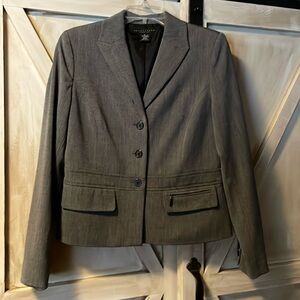 Apostrophe Stretch Women’s Designer Three Button Blazer Jacket  Gray Size 8